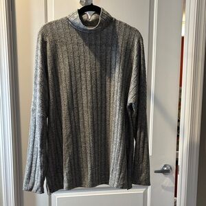 Gray Ribbed women’s Sweater. Long and perfect over leggings.